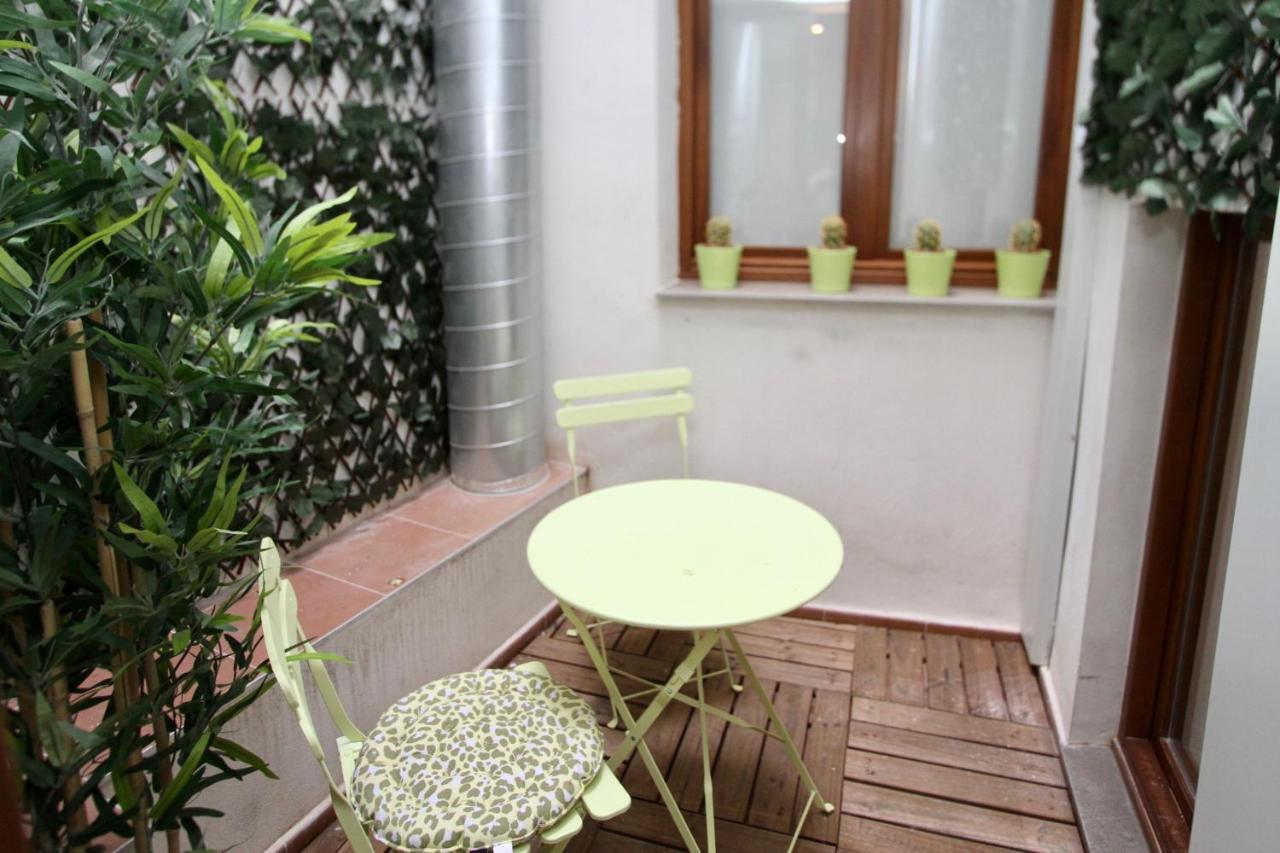 Apartamentos Inside Centro グラナダ エクステリア 写真